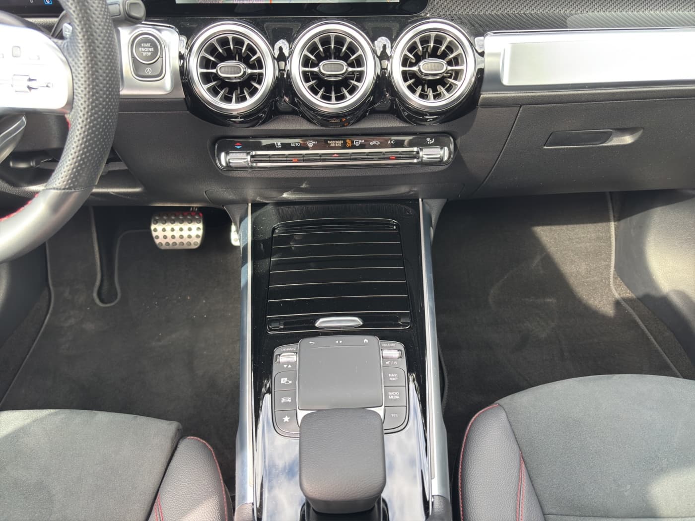 Mercedes-Benz GLB 250 4M Bild 13