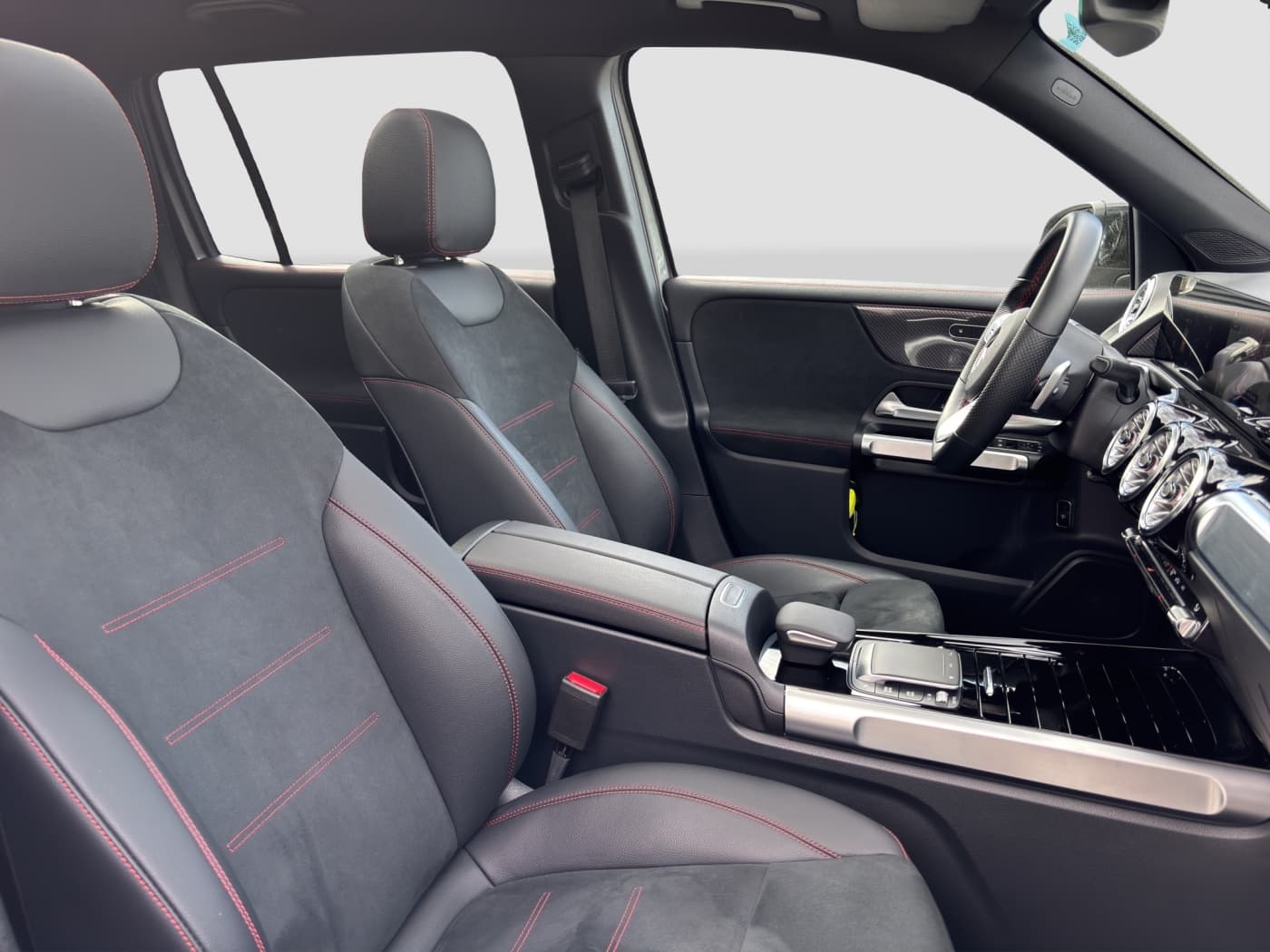 Mercedes-Benz GLB 250 4M Bild 15