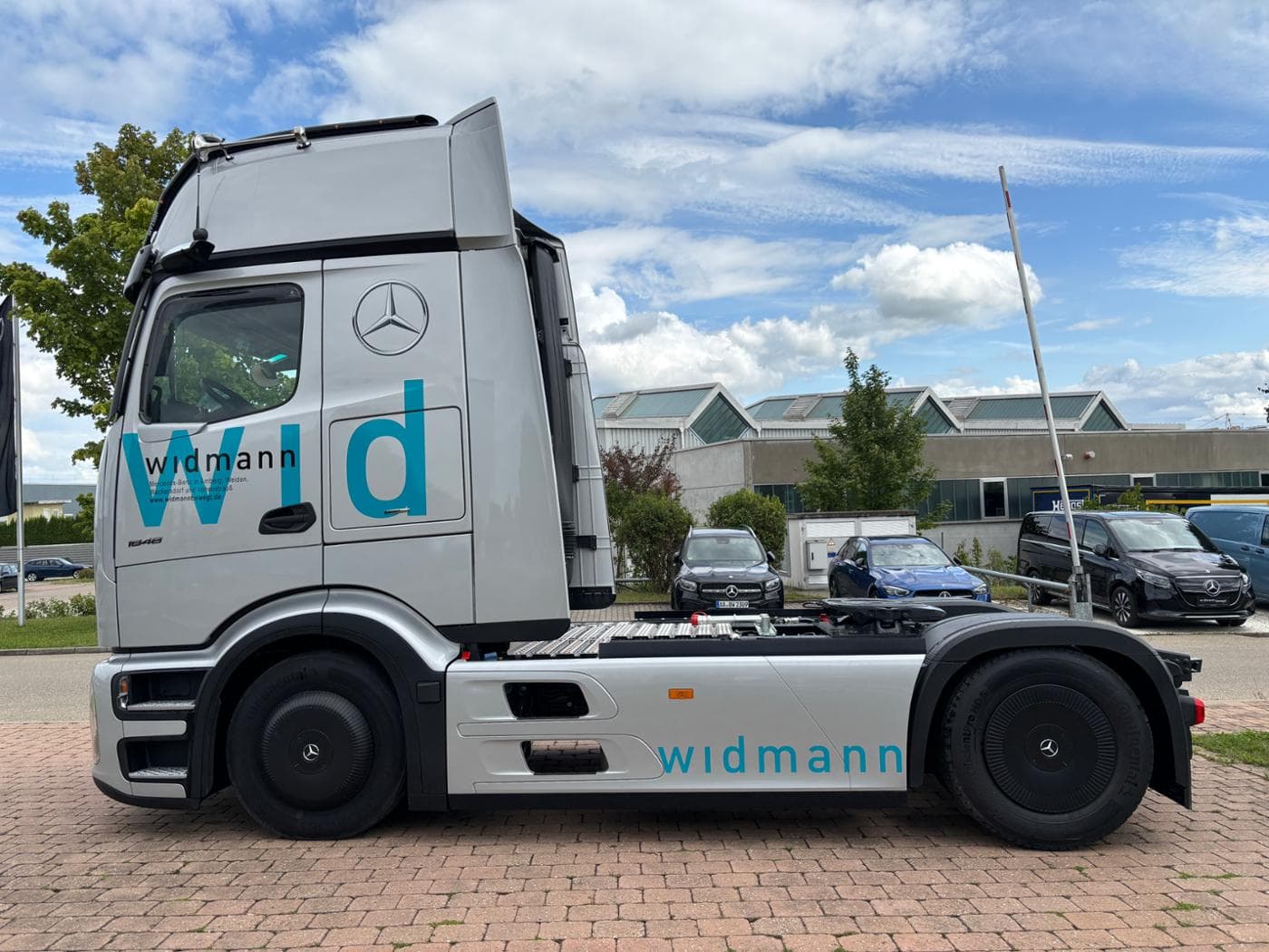 Daimler Truck Actros 1848 LS Schubbodenhydraulik Bild 2