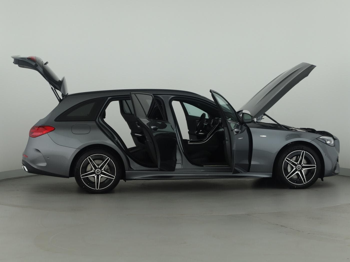 Mercedes-Benz C 300 e T EQ Hybrid Technologie Bild 8