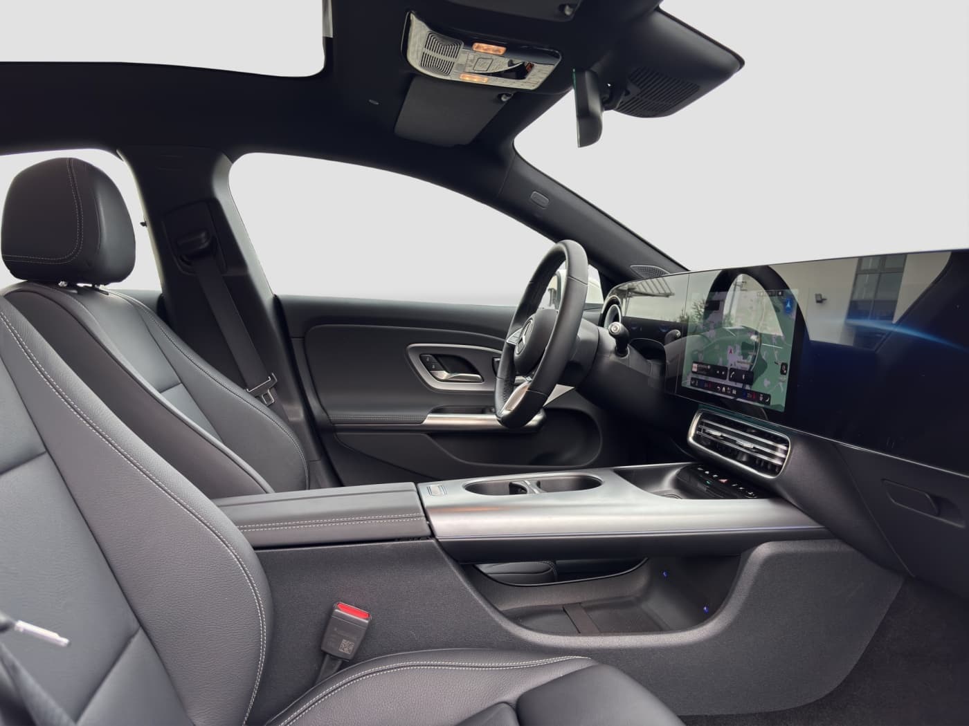 Mercedes-Benz CLA 220 Bild 15
