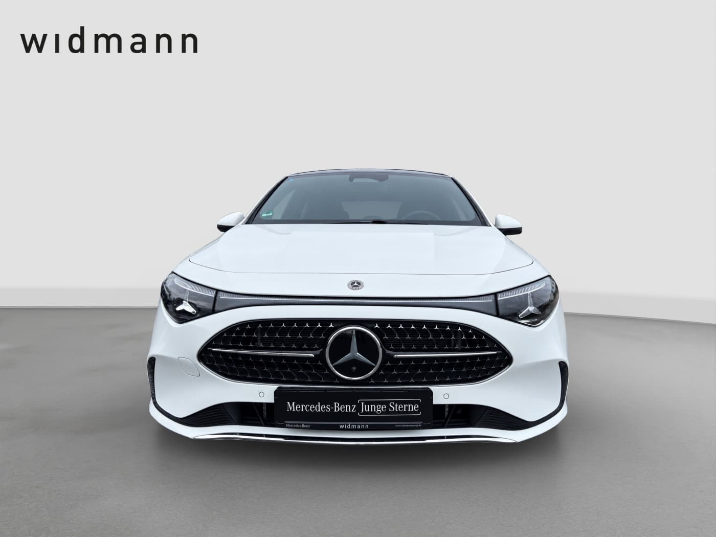 Mercedes-Benz CLA 220 Bild 2