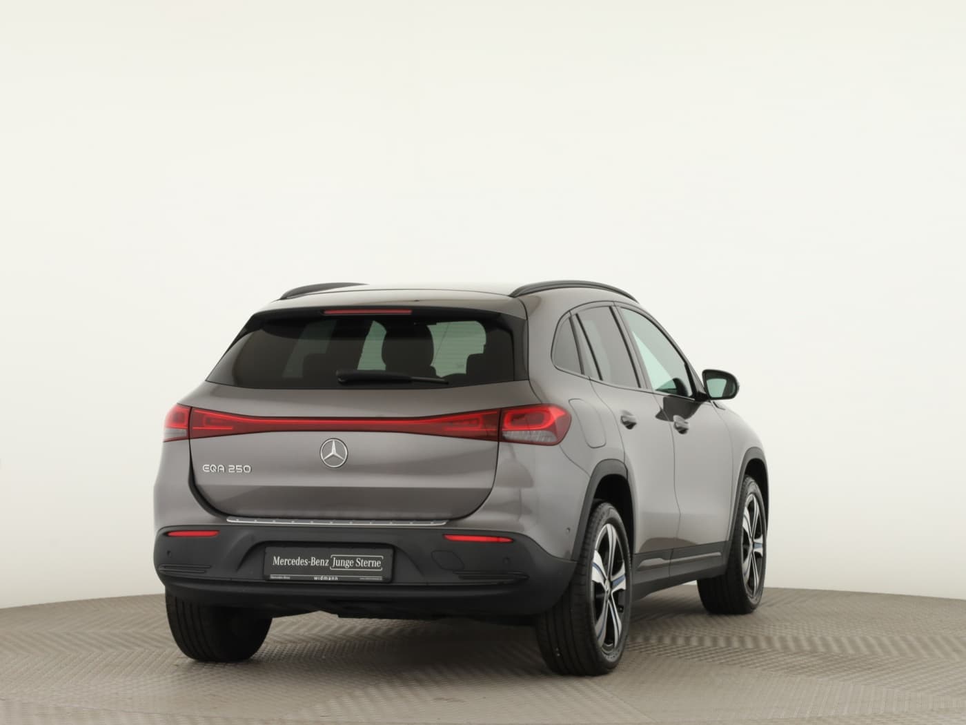 Mercedes-Benz EQA 250 Bild 2