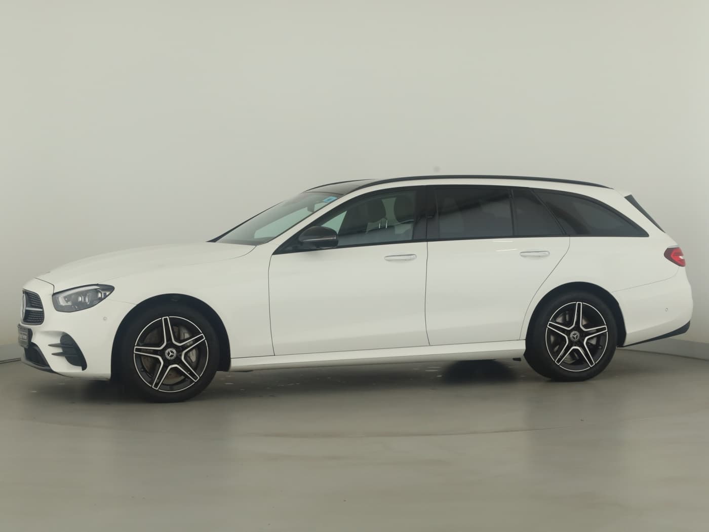 Mercedes-Benz E 300 de T Bild 7