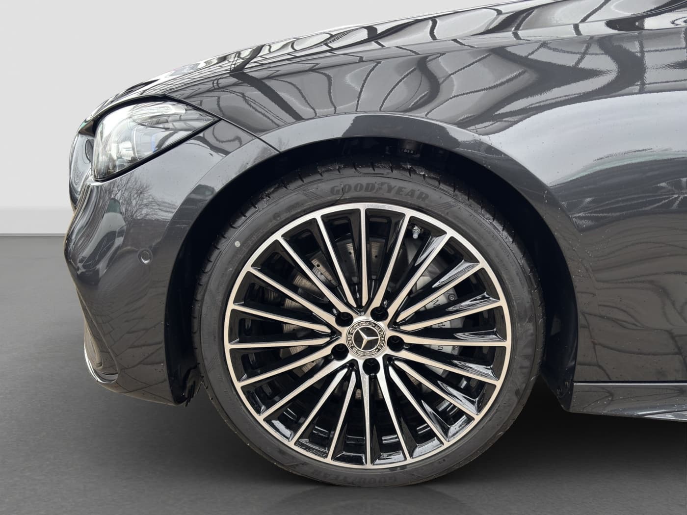 Mercedes-Benz C 220 d T Bild 19