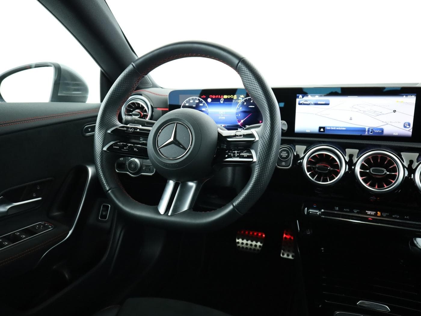 Mercedes-Benz CLA 200 Bild 10