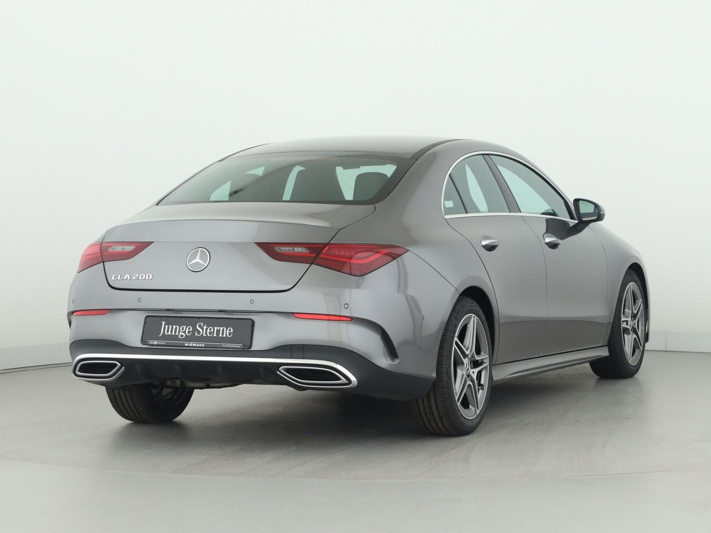 Mercedes-Benz CLA 200 Bild 2