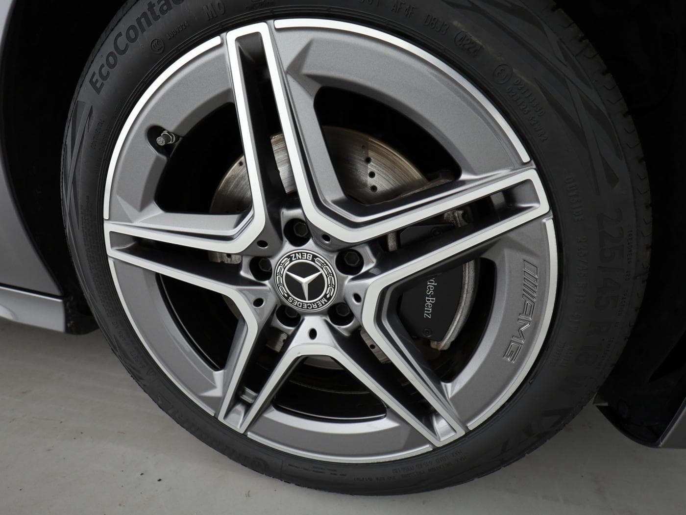 Mercedes-Benz CLA 200 Bild 21