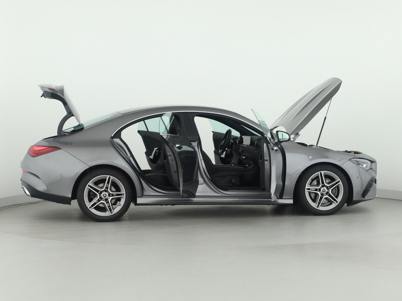 Mercedes-Benz CLA 200 Bild 8