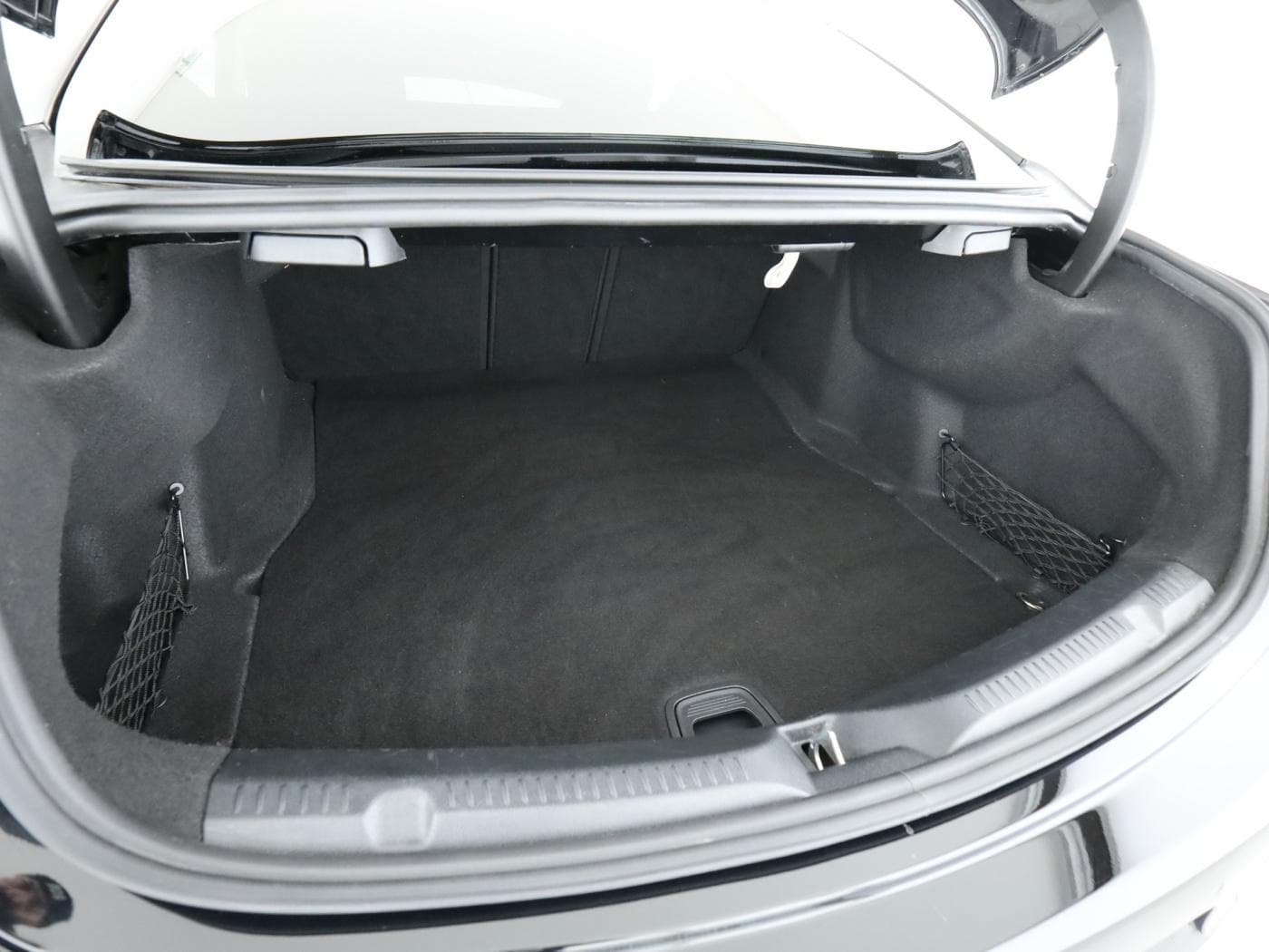 Mercedes-Benz E 400 d 4M Coupe Bild 22