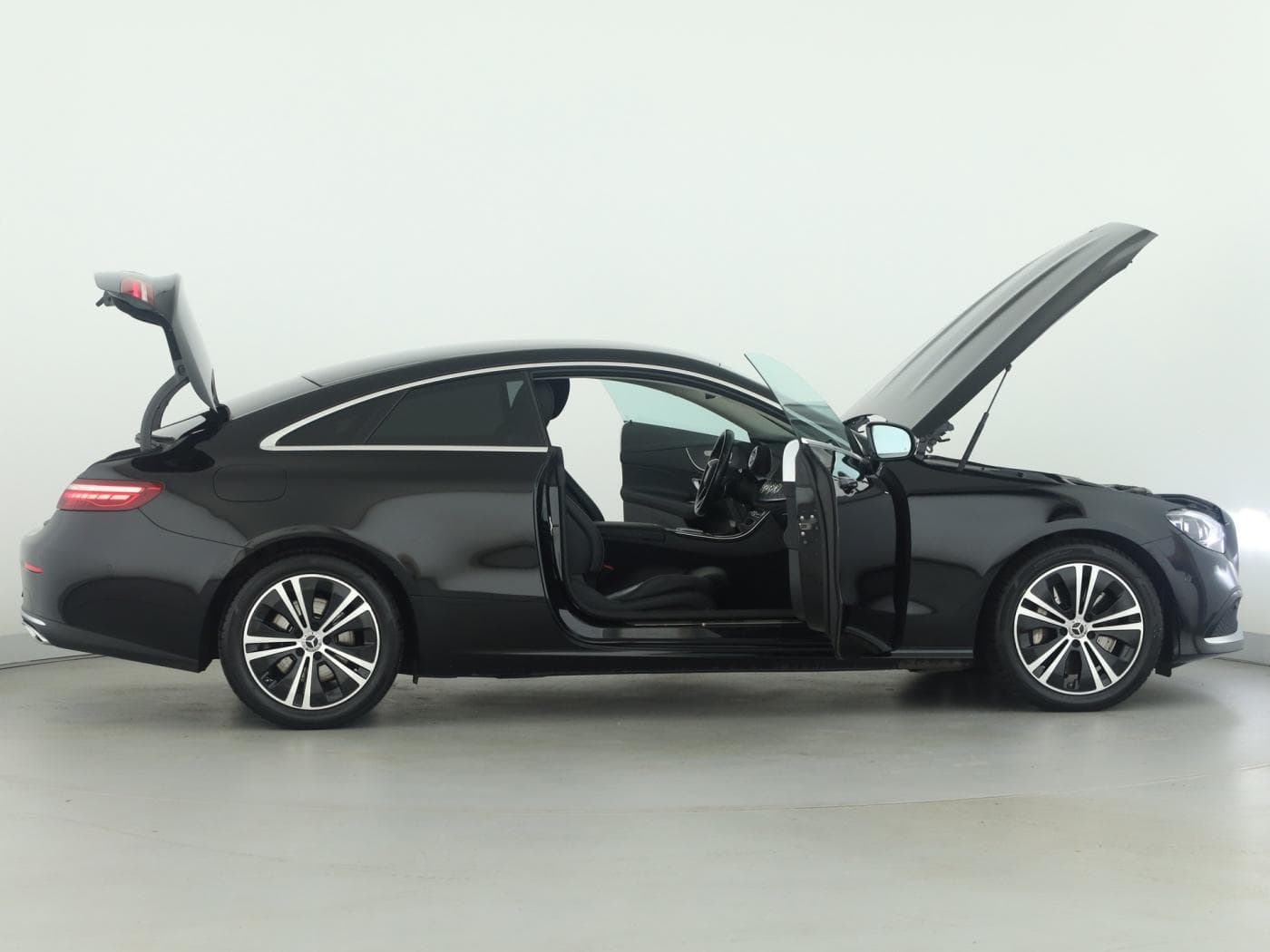 Mercedes-Benz E 400 d 4M Coupe Bild 8