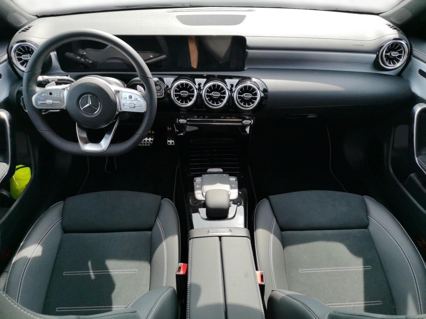 Mercedes-Benz CLA 200 d SB Bild 8