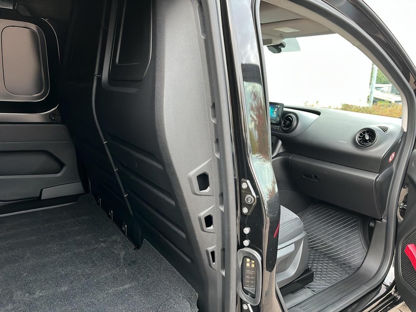 Mercedes-Benz Citan 110 CDI Kasten BASE Bild 17