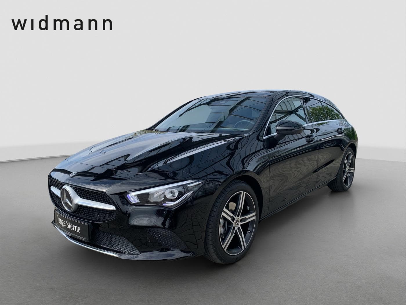 Mercedes-Benz CLA 180 SB Bild 1