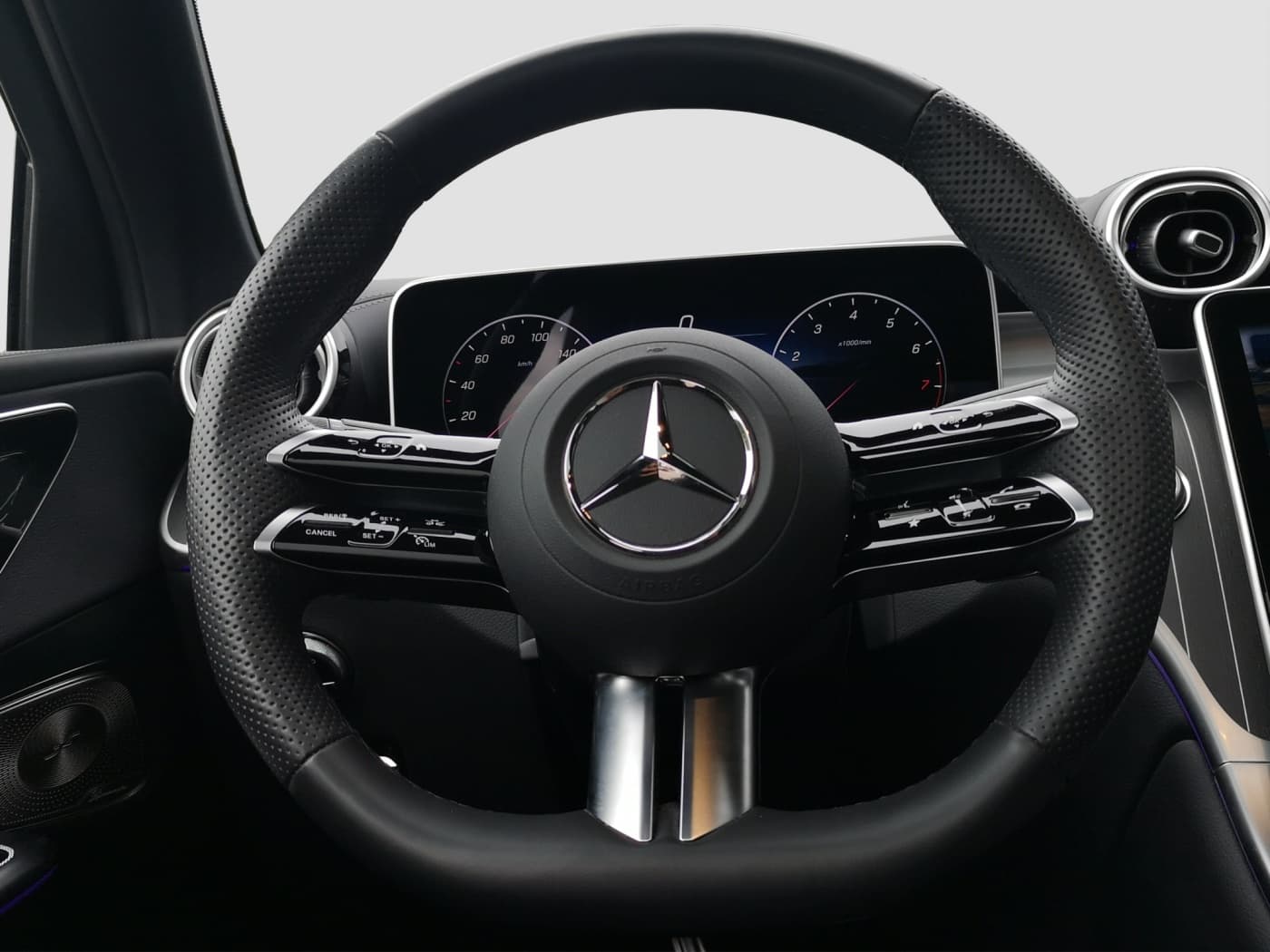 Mercedes-Benz GLC 300 4MATIC Bild 10