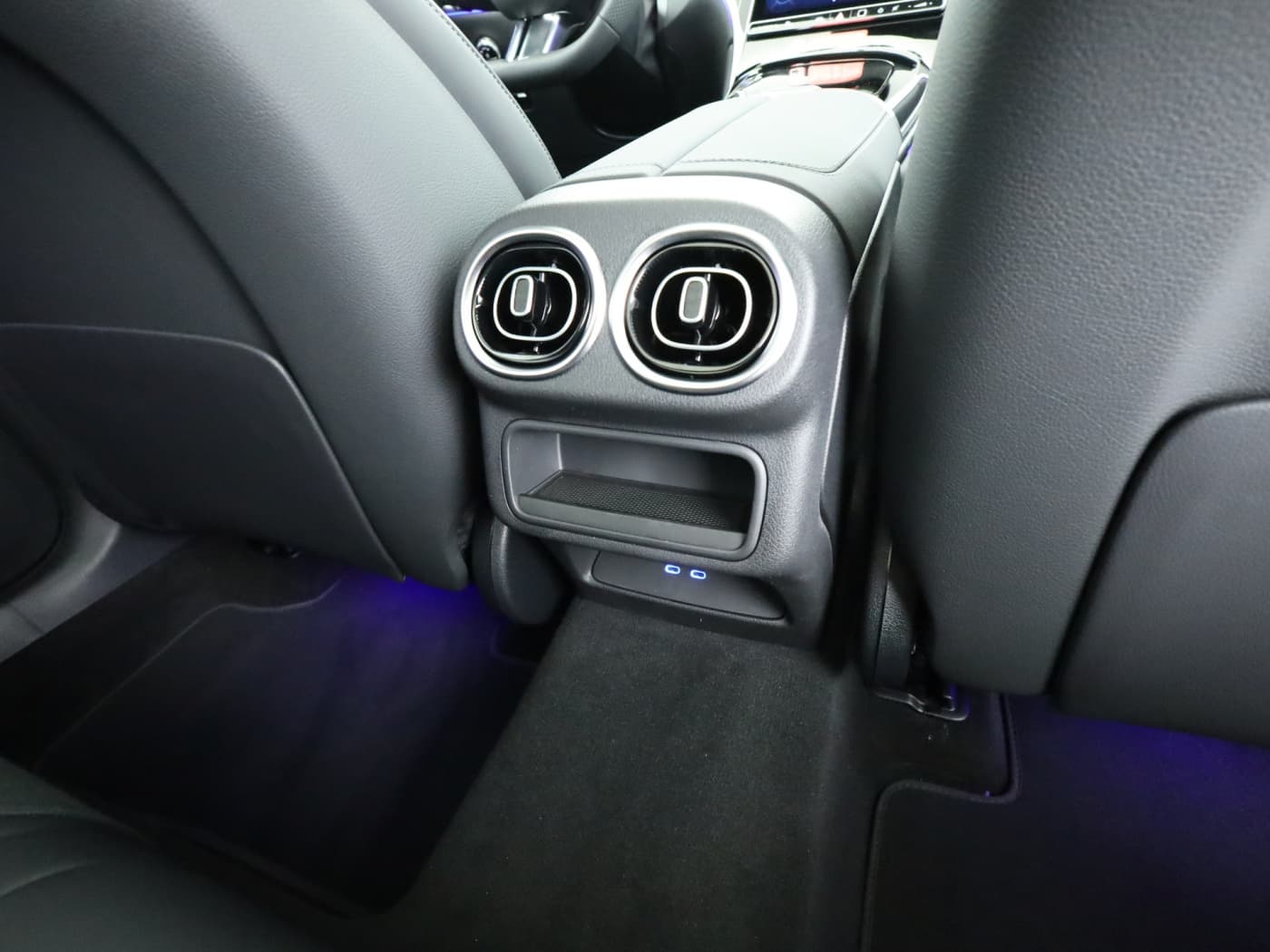 Mercedes-Benz GLC 300 4MATIC Bild 24