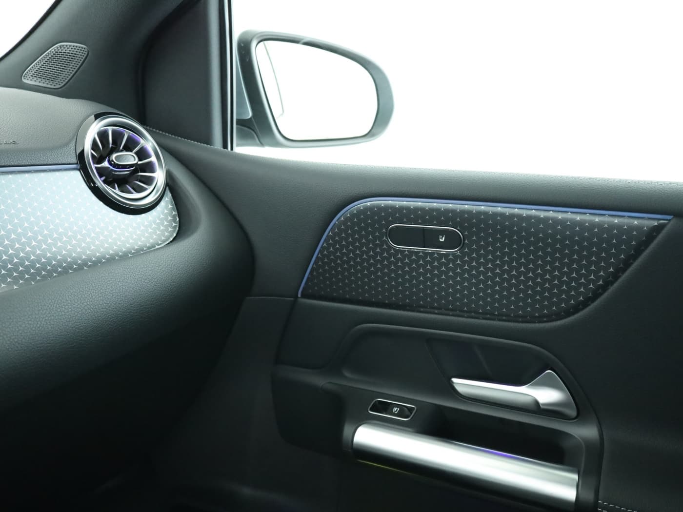 Mercedes-Benz B 200 Bild 16