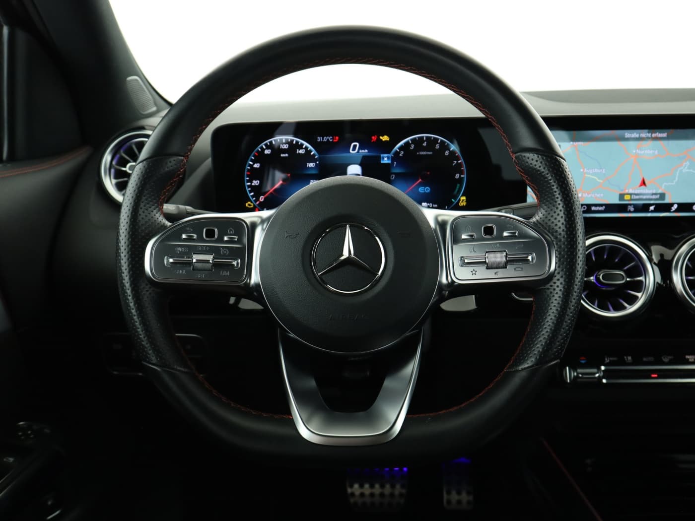 Mercedes-Benz GLA 250 e Bild 11