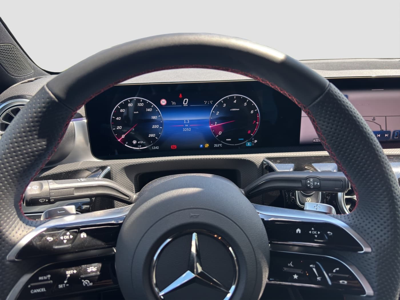 Mercedes-Benz A 200 Lim Bild 11