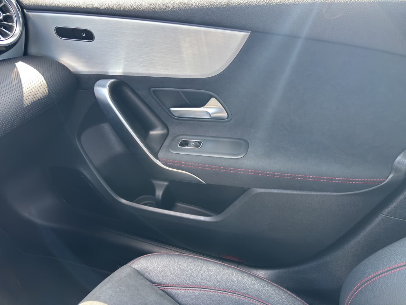 Mercedes-Benz A 200 Lim Bild 14