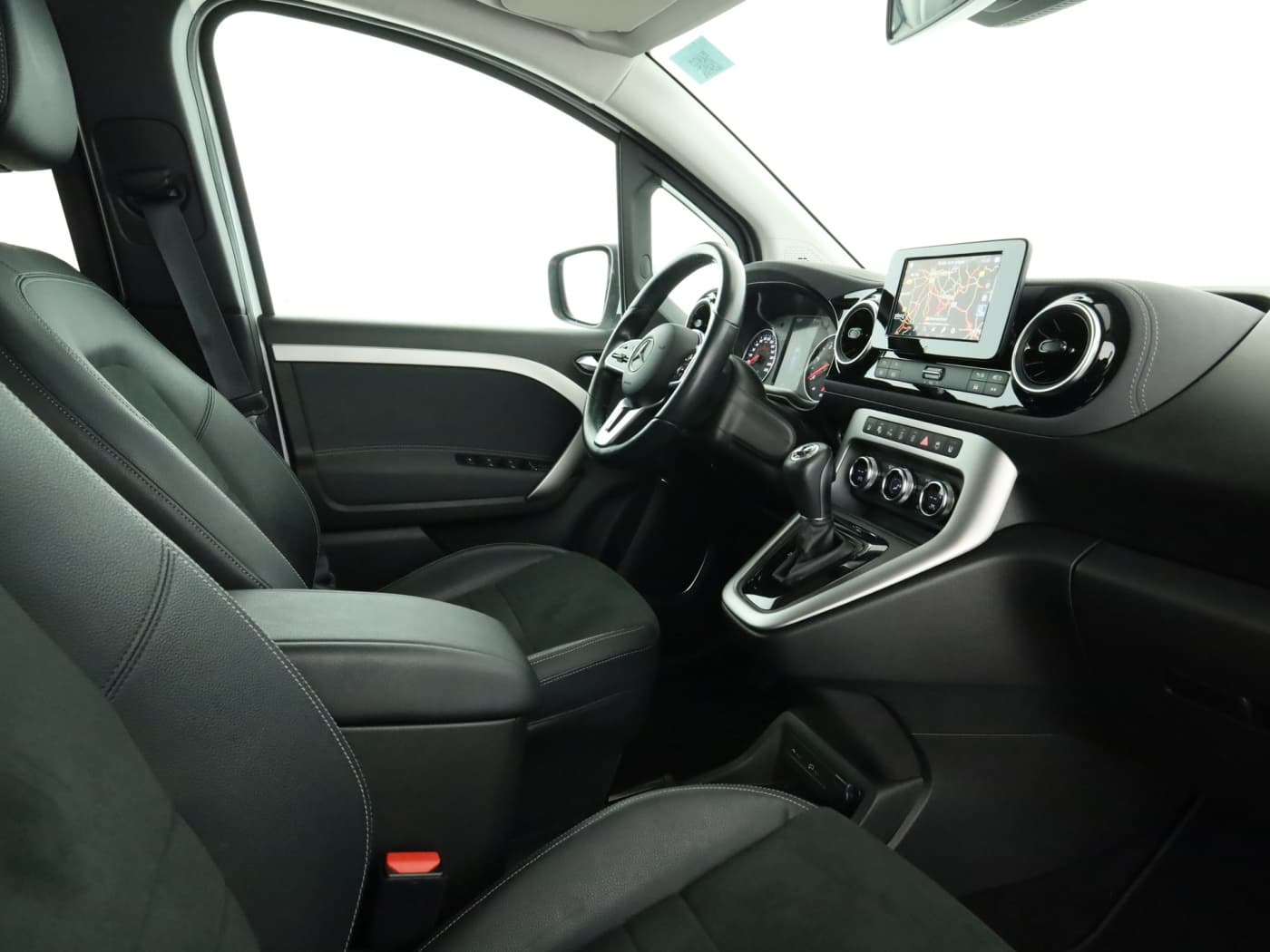 Mercedes-Benz T 180 d PROGRESSIVE Standard Bild 17