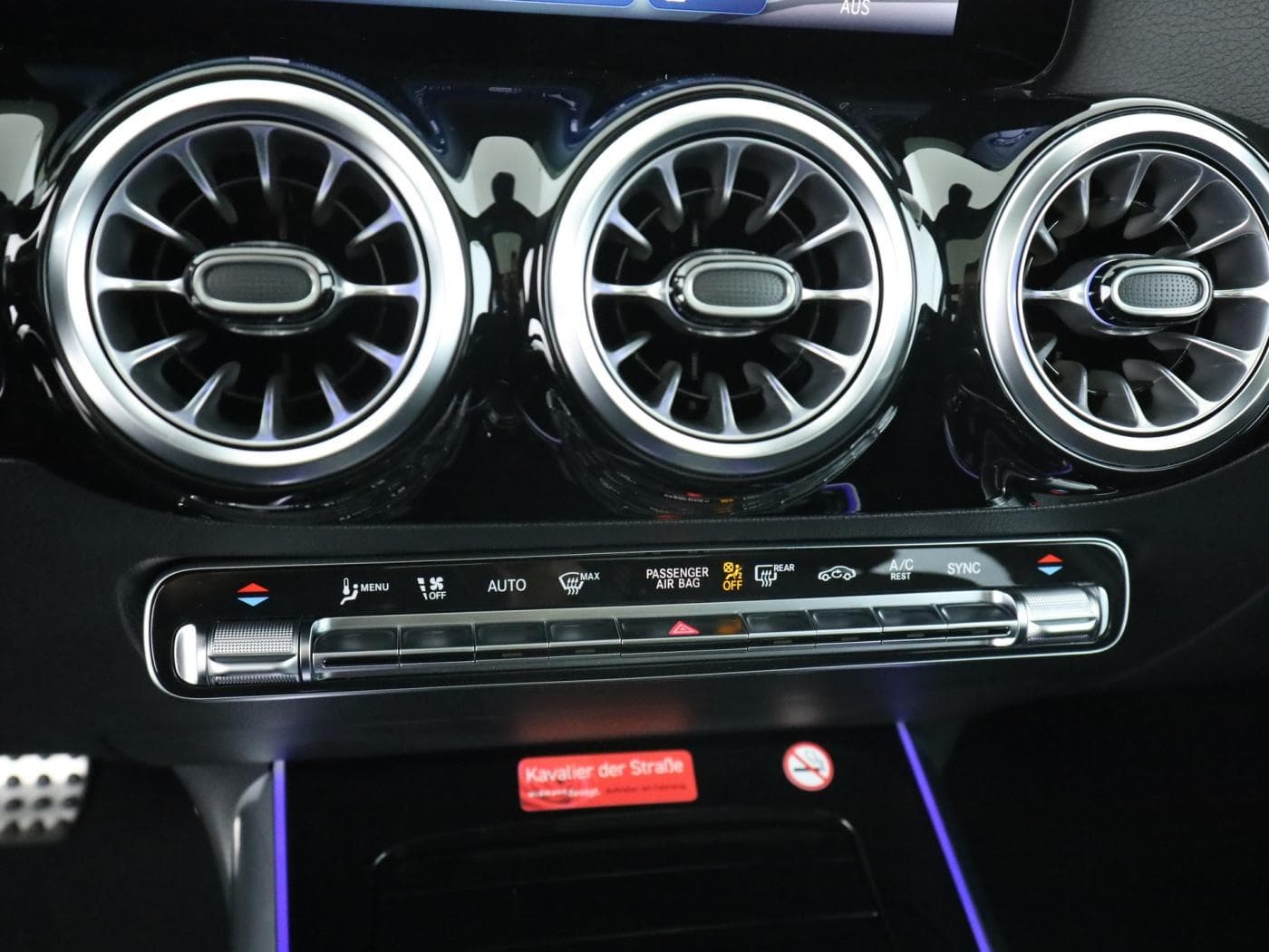 Mercedes-Benz B 220 d Bild 14