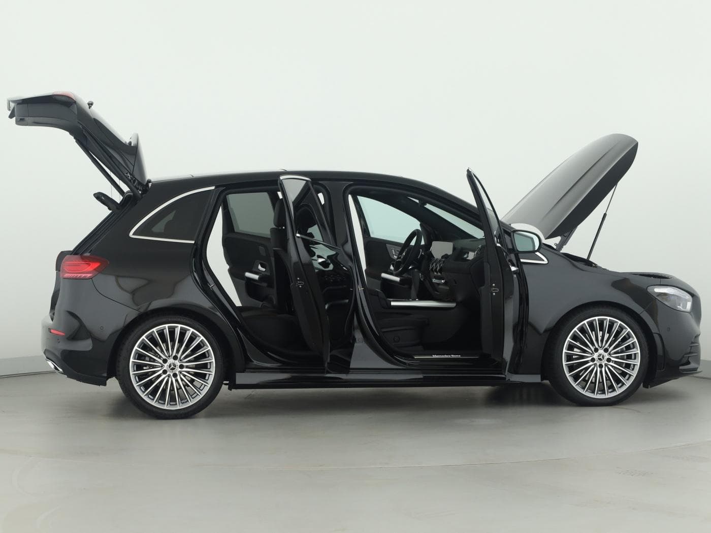 Mercedes-Benz B 220 d Bild 8