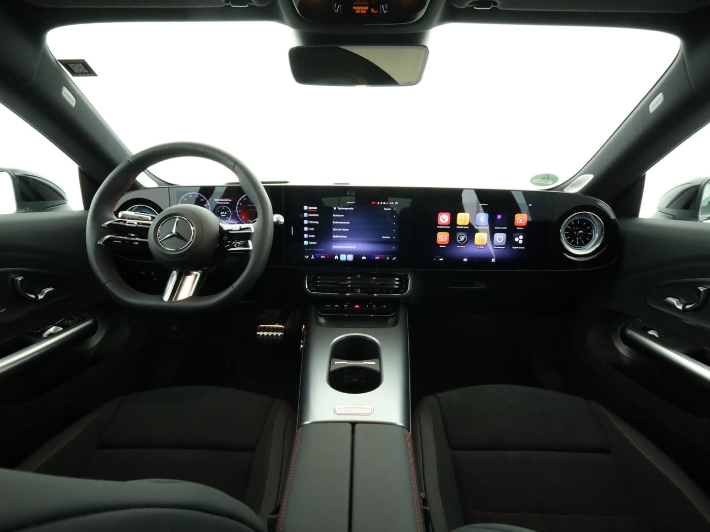 Mercedes-Benz CLA 220 4MATIC Bild 19