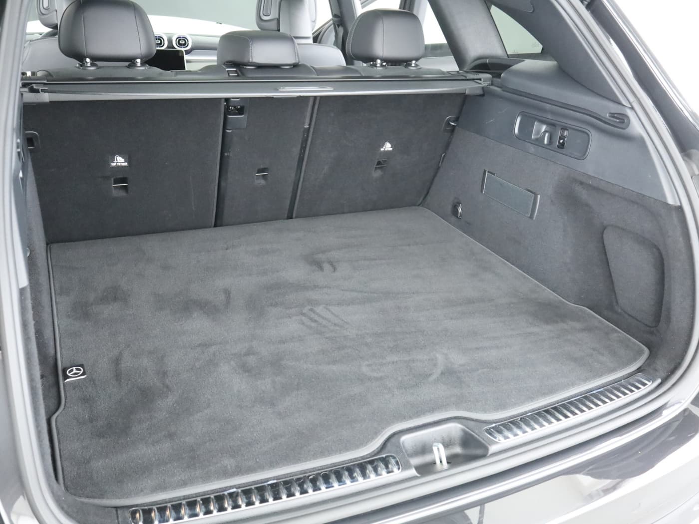 Mercedes-Benz GLC 300 d 4M Bild 23