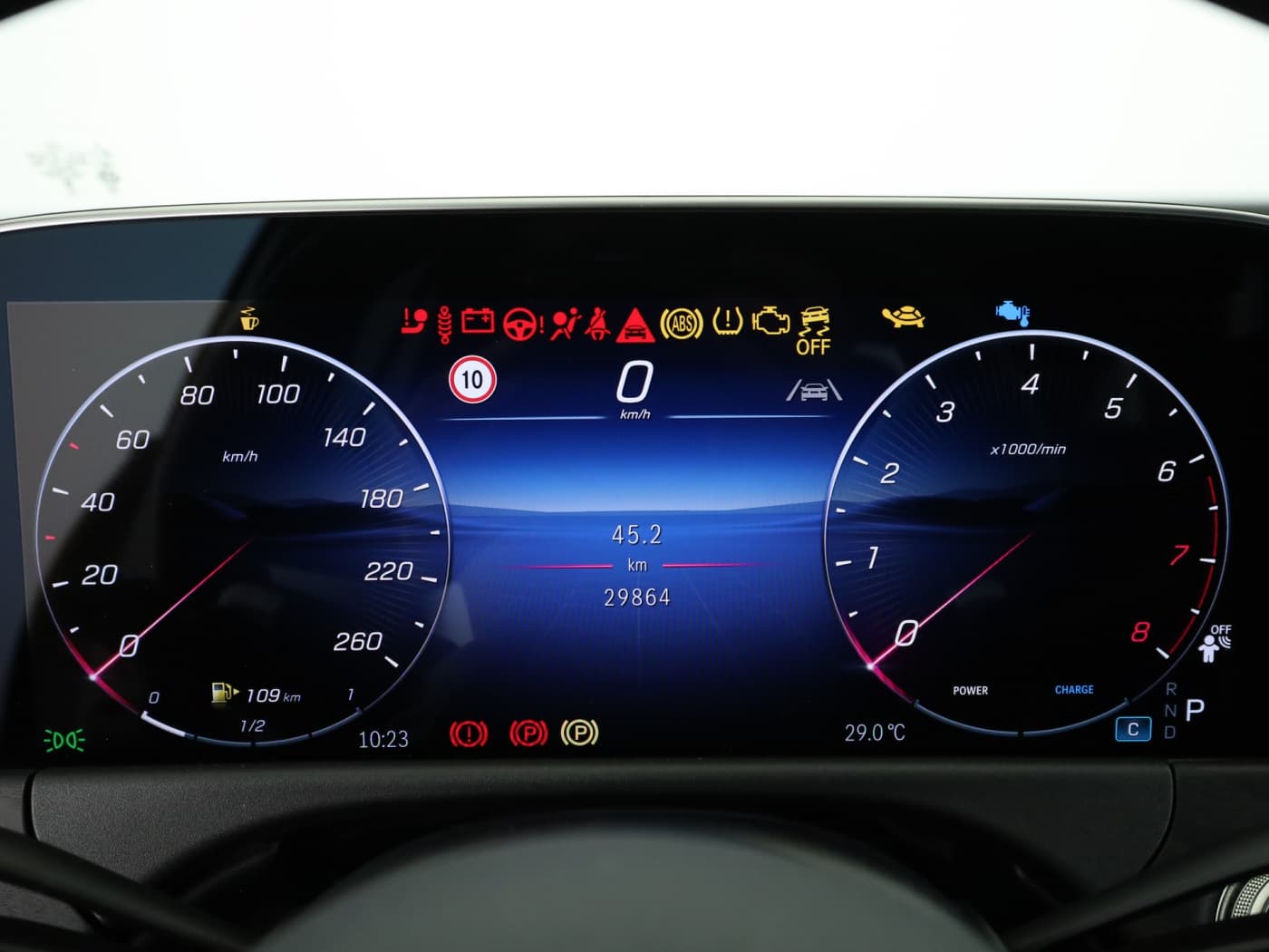 Mercedes-Benz E 200 T Bild 12