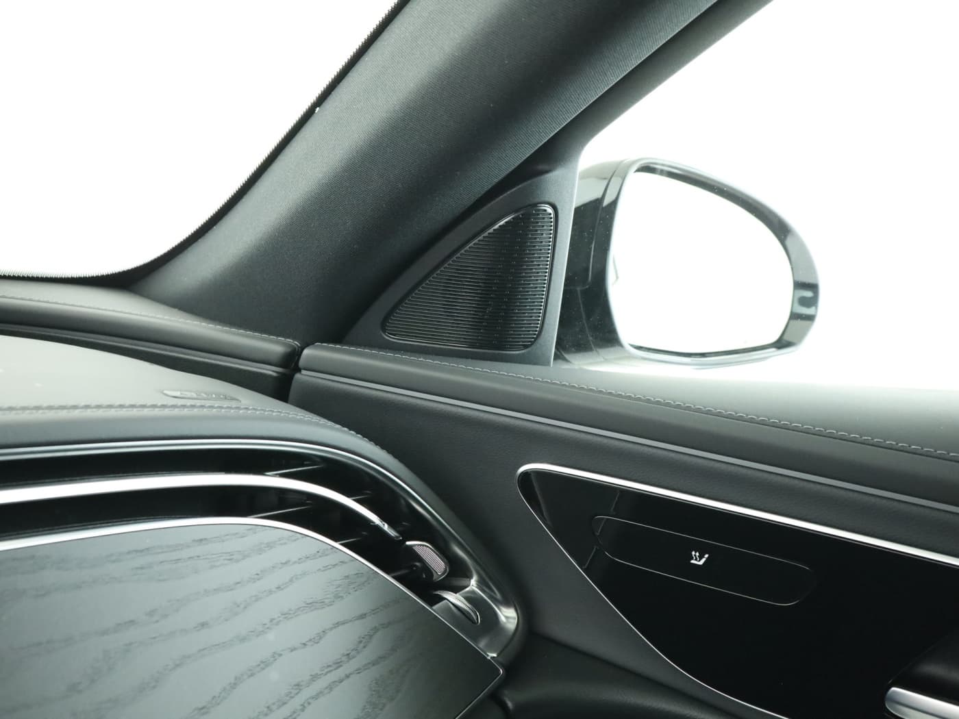 Mercedes-Benz E 200 T Bild 16