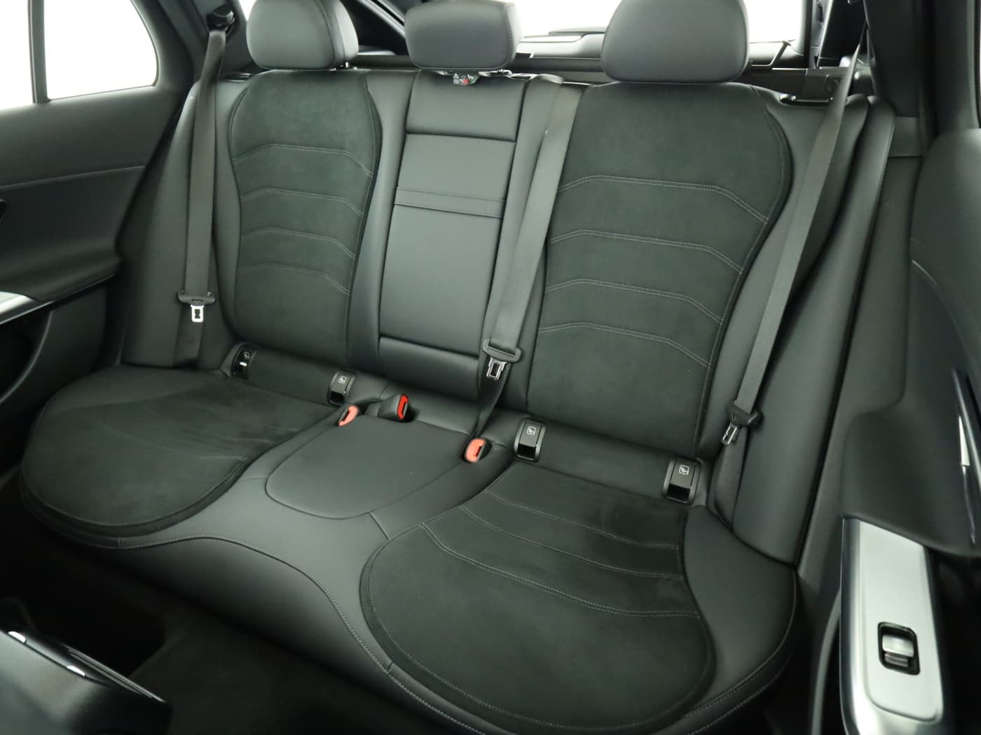 Mercedes-Benz E 200 T Bild 18