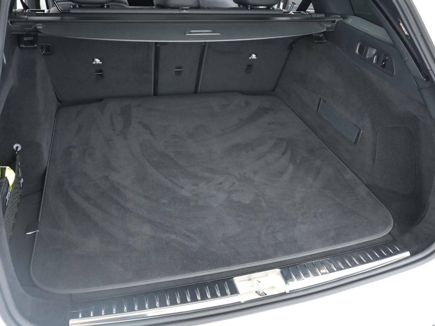 Mercedes-Benz E 220 d 4M T Bild 23