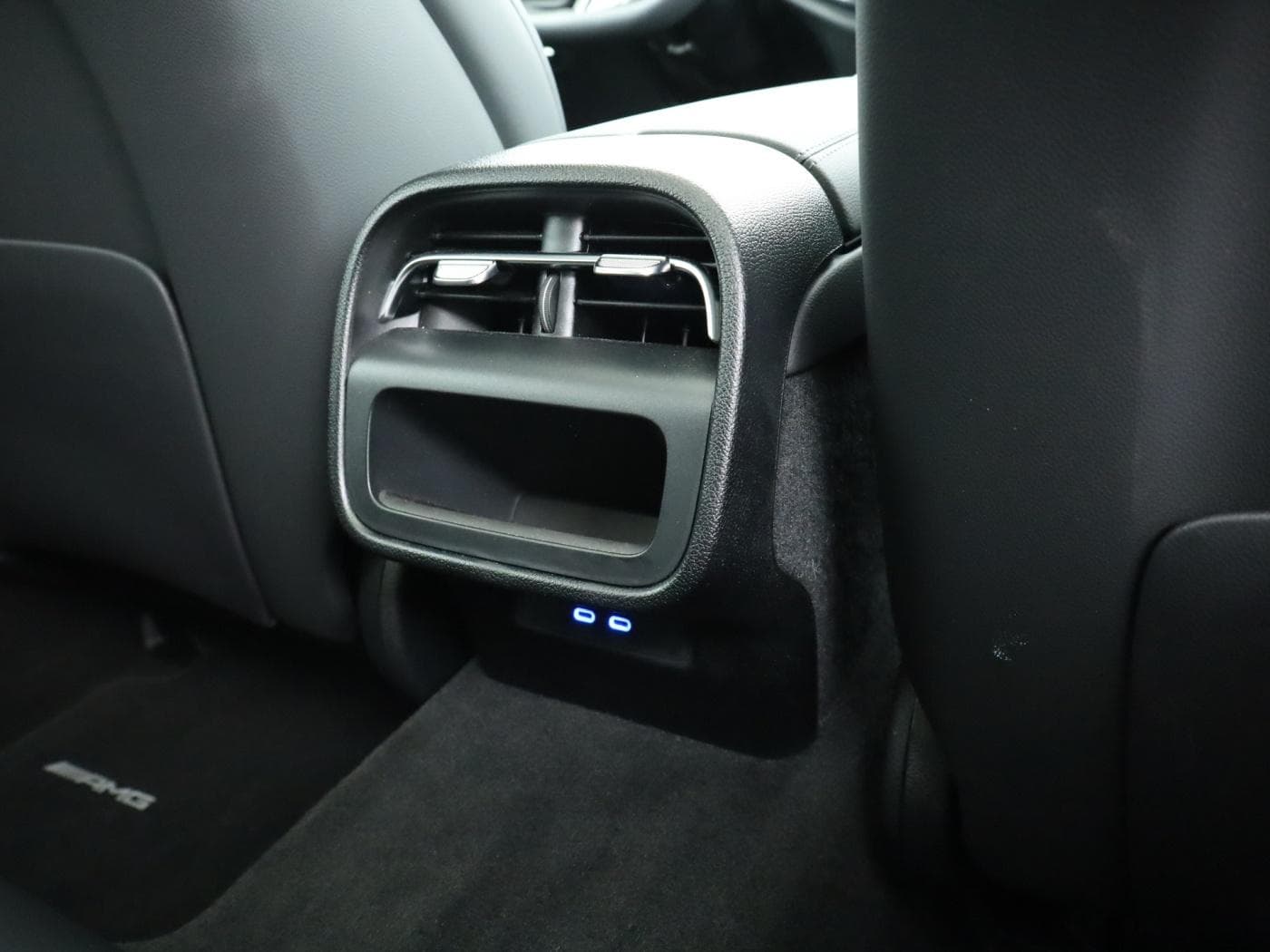 Mercedes-Benz E 220 d 4M T Bild 24