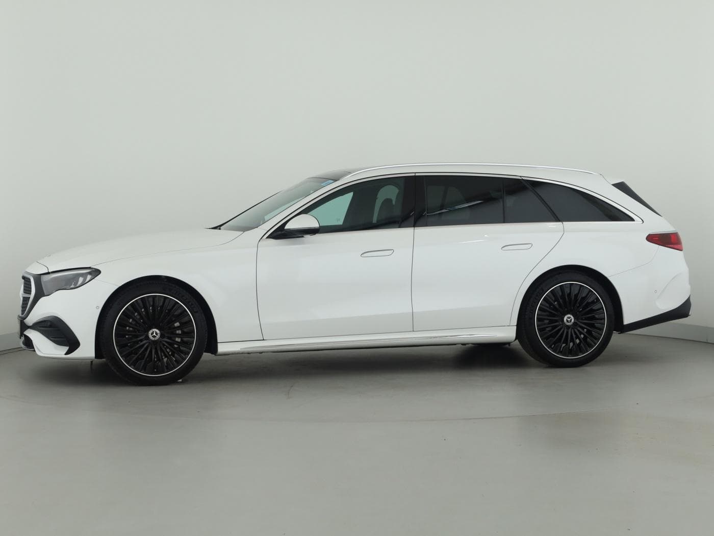 Mercedes-Benz E 220 d 4M T Bild 7