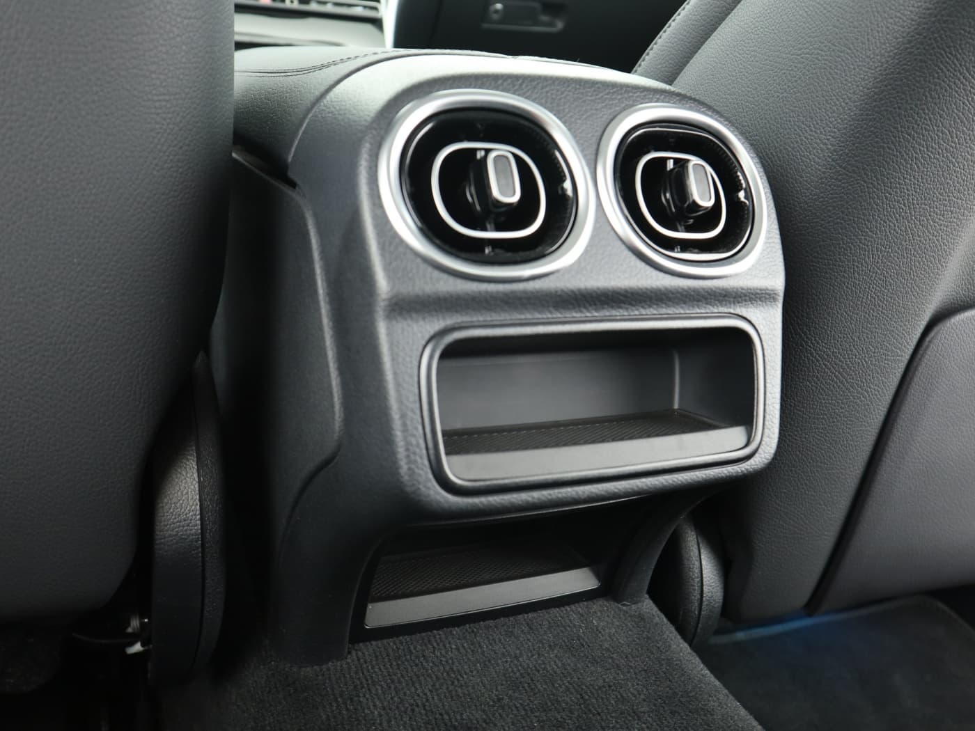 Mercedes-Benz C 200 Bild 23