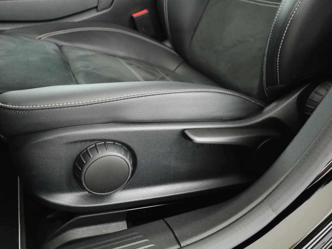 Mercedes-Benz A 250 e Bild 24