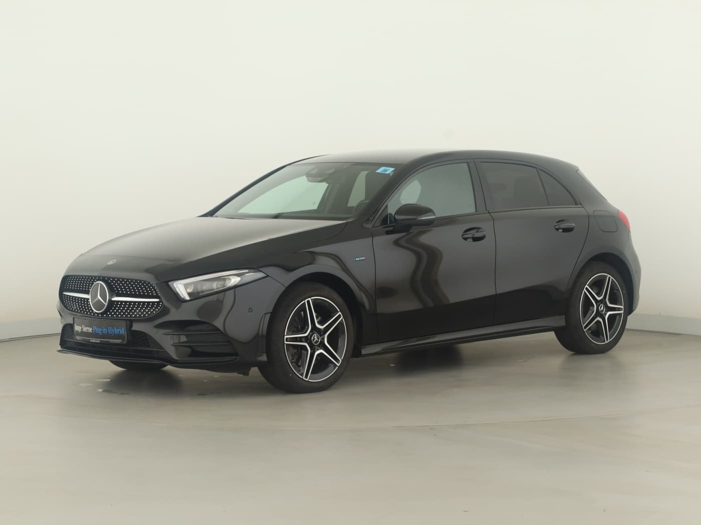 Mercedes-Benz A 250 e Bild 5