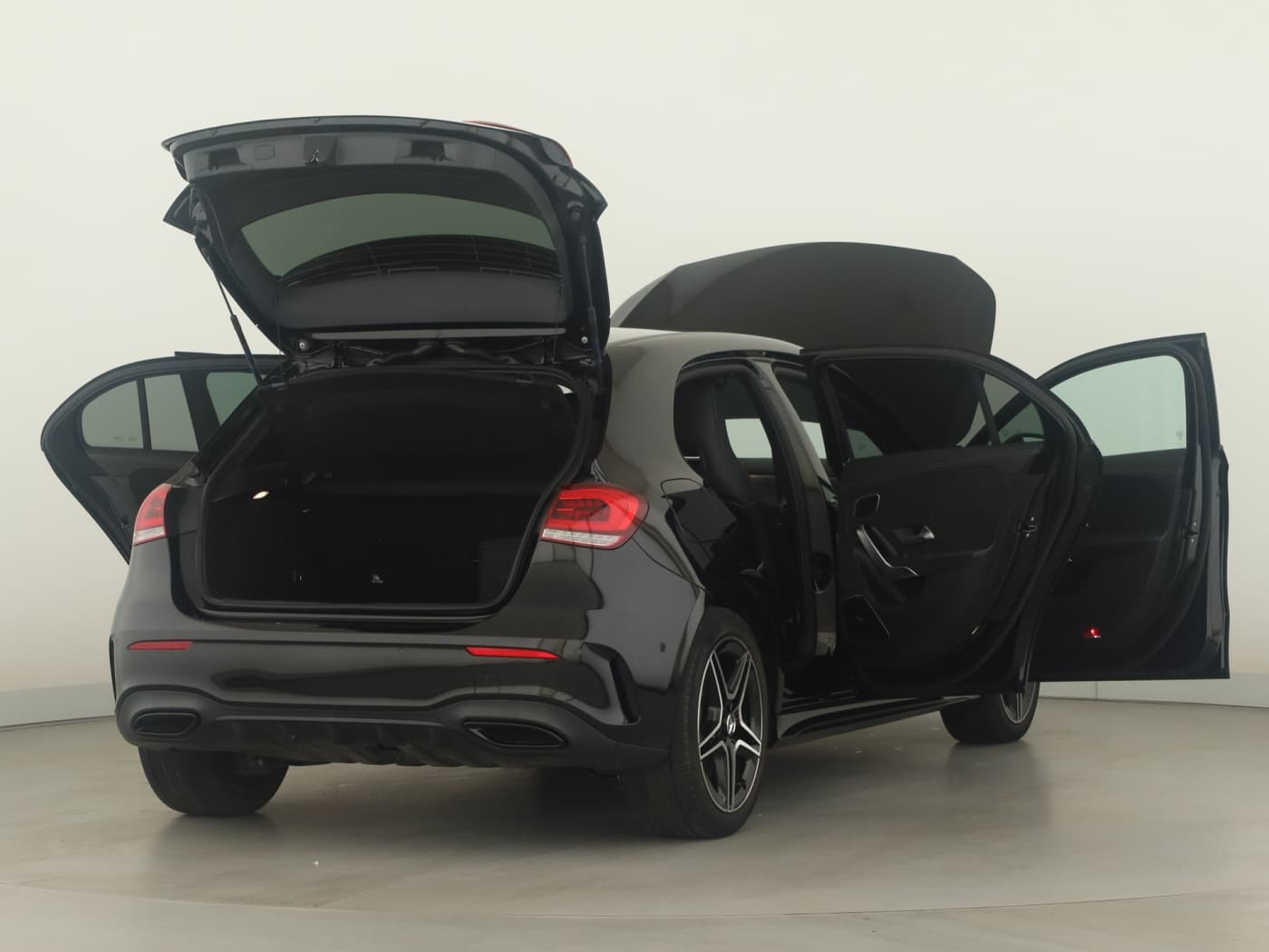 Mercedes-Benz A 250 e Bild 9
