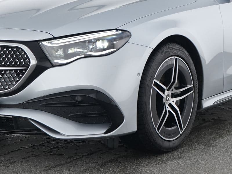 Mercedes-Benz E 220 d T Bild 3
