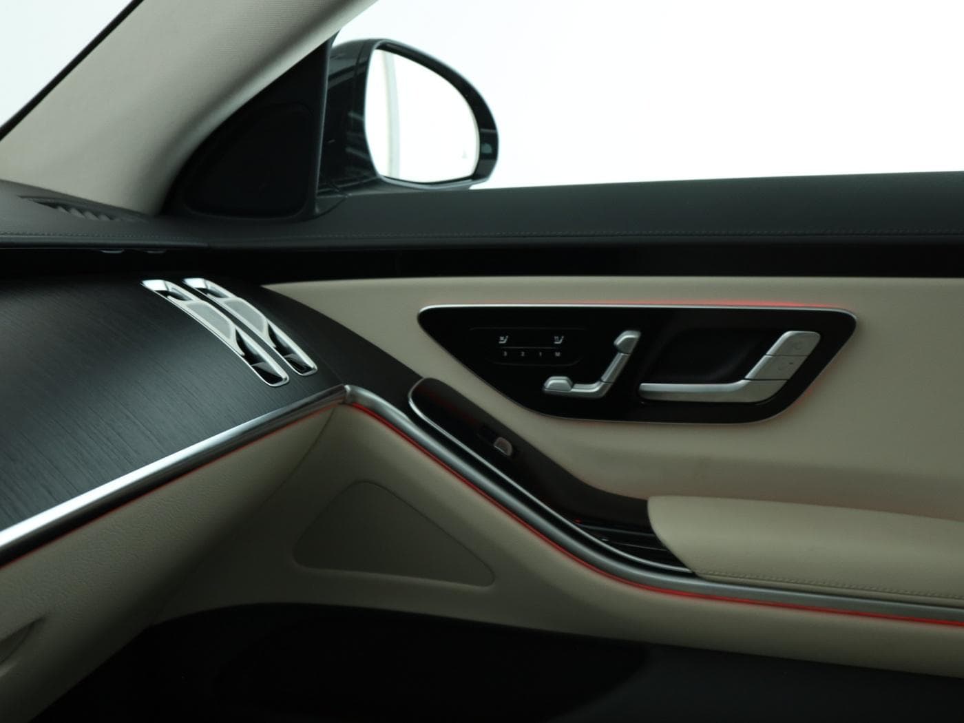 Mercedes-Benz S 450 4M Bild 16