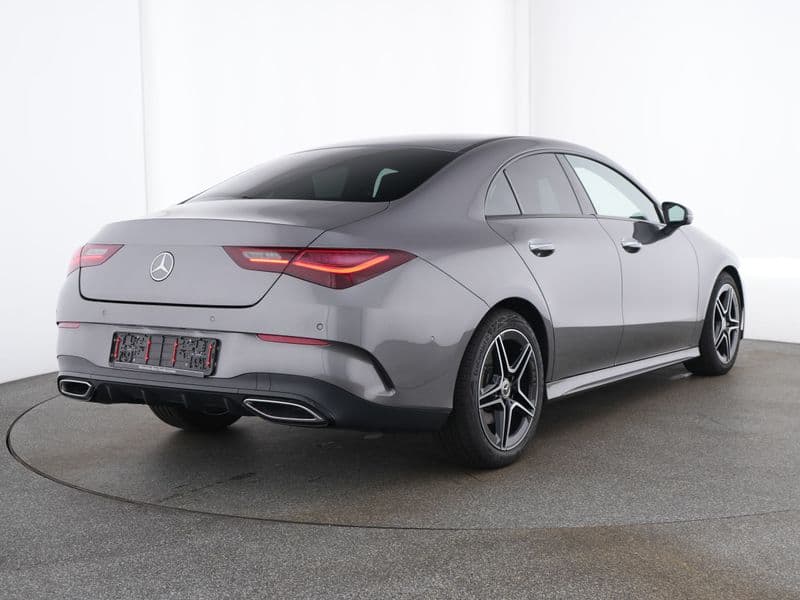 Mercedes-Benz CLA 200 Coup Bild 2