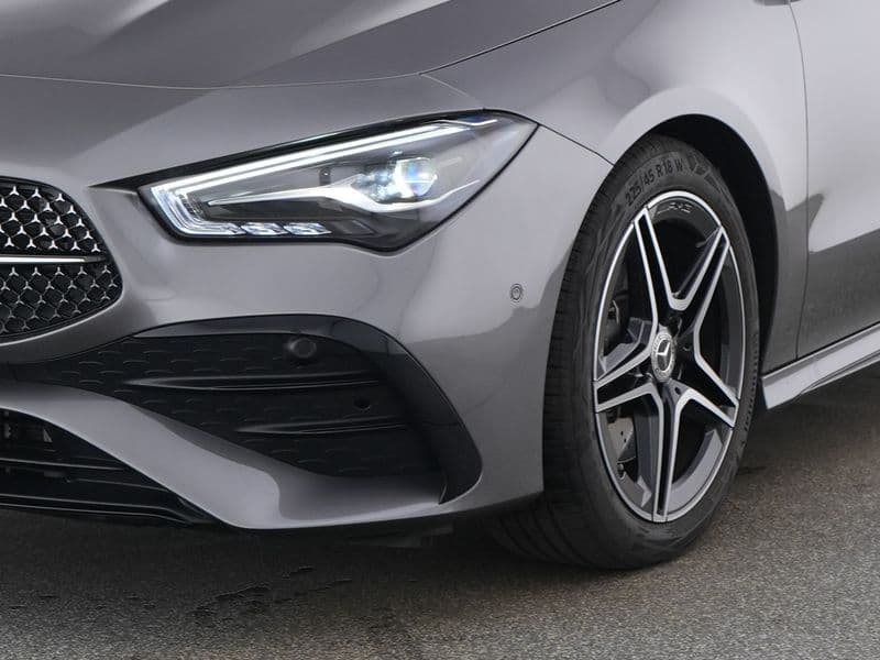 Mercedes-Benz CLA 200 Coup Bild 3