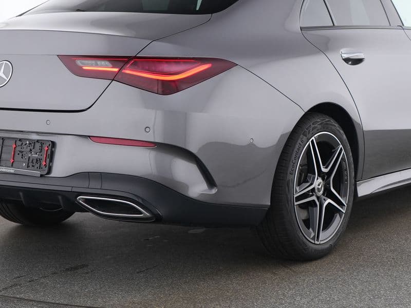 Mercedes-Benz CLA 200 Coup Bild 4