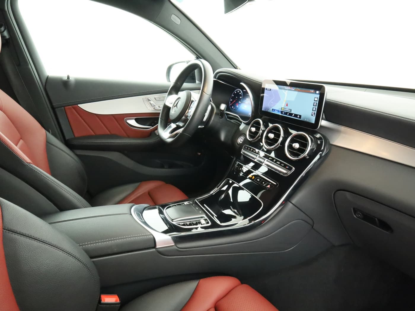 Mercedes-Benz GLC 300 de 4M Coup Bild 17