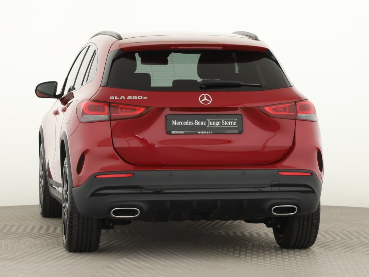 Mercedes-Benz GLA 250 e Bild 4