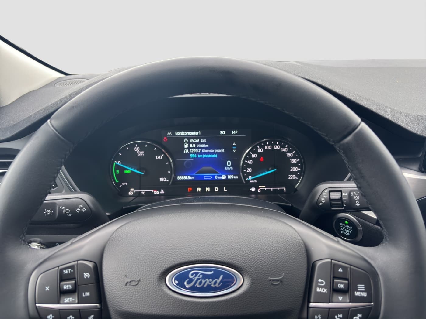 Ford Kuga 2.5 Duratec PHEV Titanium Bild 11