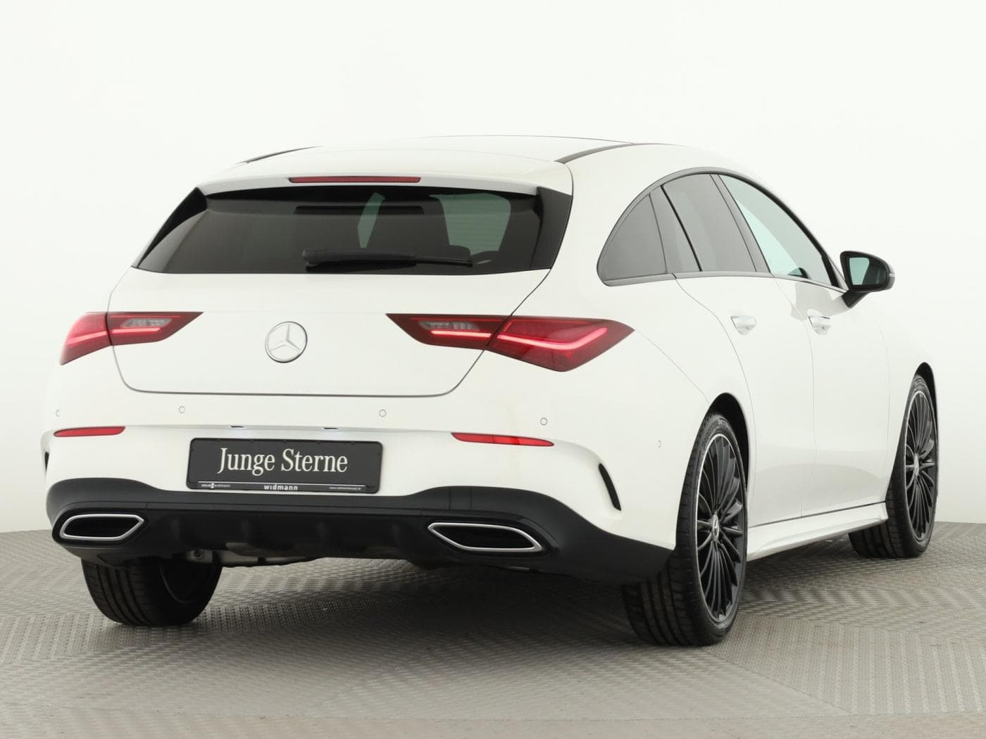 Mercedes-Benz CLA 200 SB Bild 2