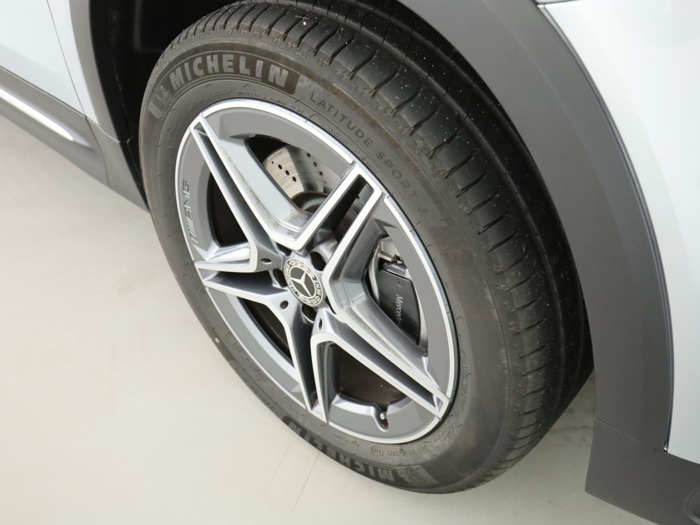 Mercedes-Benz GLB 220 d 4M Bild 21