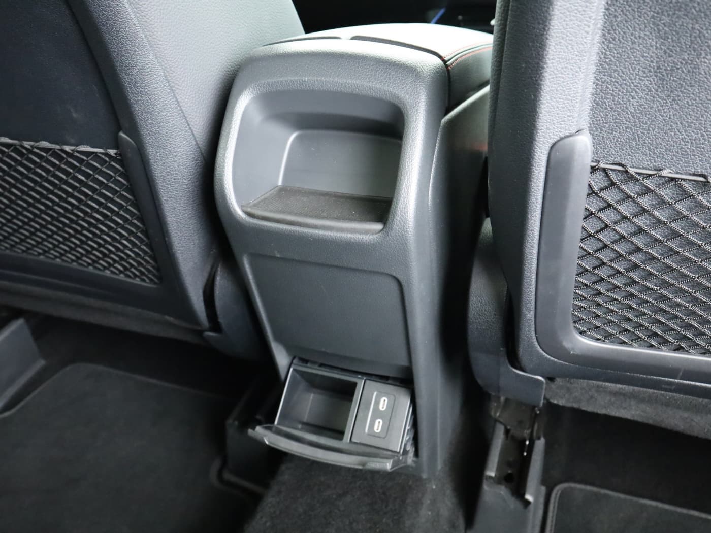 Mercedes-Benz GLB 220 d 4M Bild 23